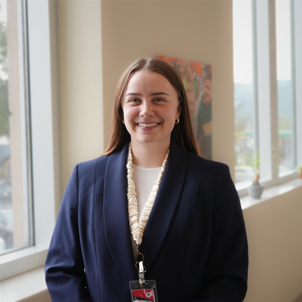 HEADSHOT OF TAYLOR CHRISENBERRY