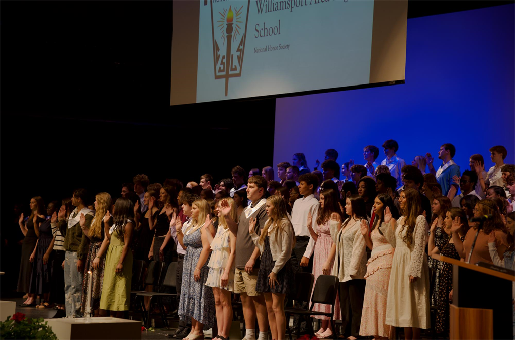 Students of the NHS 26 Ceremony